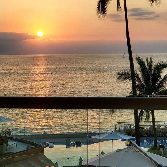 Meet your Posher, Happiness Always! - Picture 1 of 1